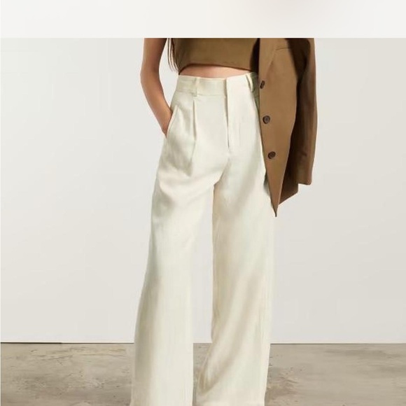 Everlane The Linen Way High Drape Pant in Canvas - Picture 1 of 9